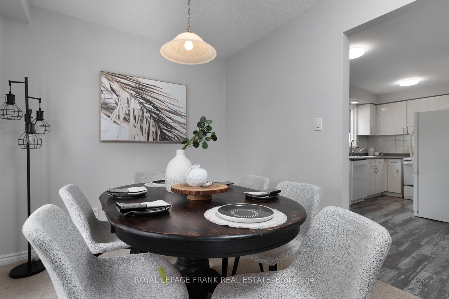 Photo 6 of 29 Hartsfield Drive, Clarington, Courtice — HOMEH