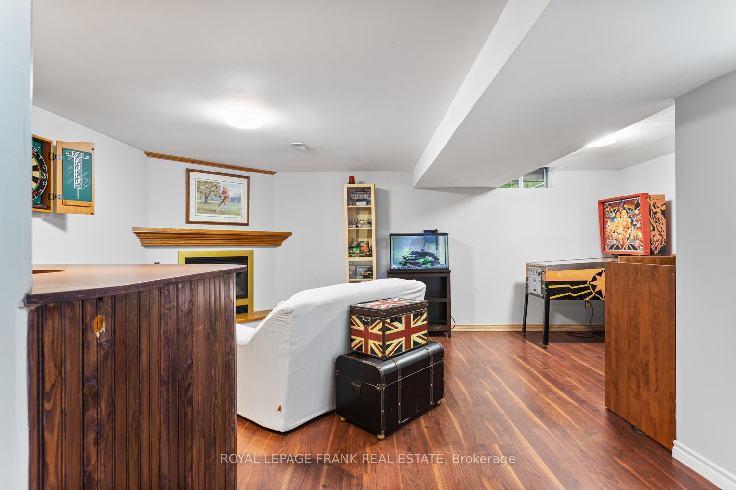 Photo 17 of 29 Hartsfield Drive, Clarington, Courtice — HOMEH