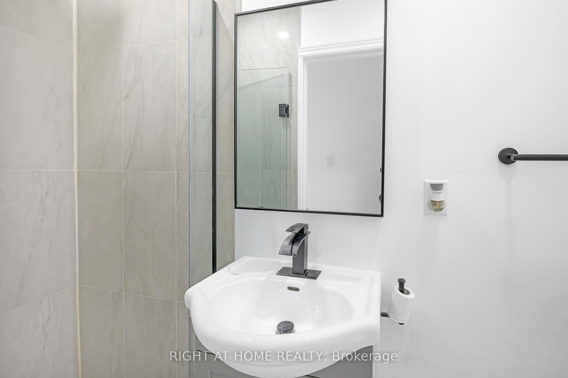 Photo 16 of 18 Huntley Street, Hamilton, Gibson — HOMEH