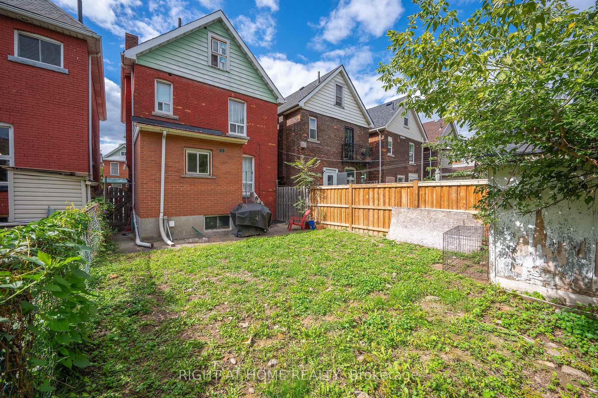 Photo 43 of 18 Huntley Street, Hamilton, Gibson — HOMEH