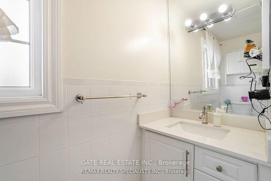 Photo 9 of 32 Panda Lane, Brampton, Northgate — HOMEH