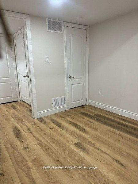 Photo 9 of 20 Bushmill Circle (Bsmt), Brampton, Fletcher's Meadow — HOMEH