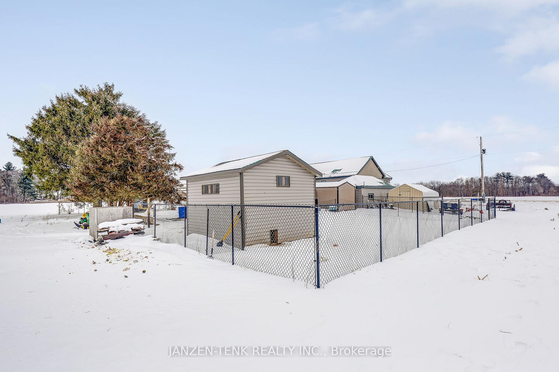 Photo 3 of 7093 Plank Road, Bayham, Rural Bayham — HOMEH