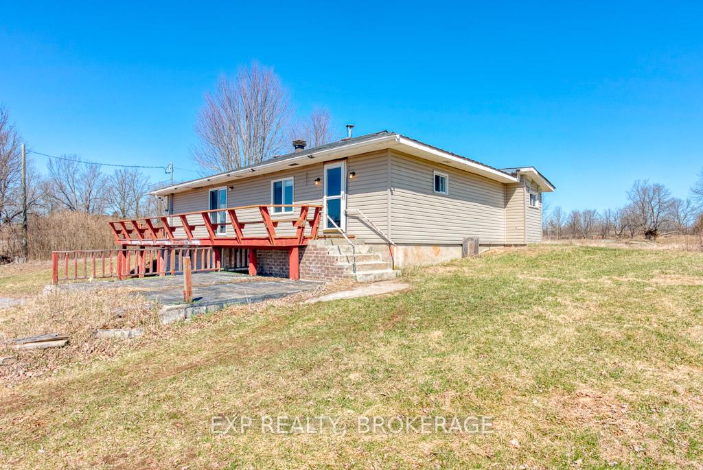 Photo 2 of 1272 Buck Bay Road, Frontenac, Frontenac South — HOMEH