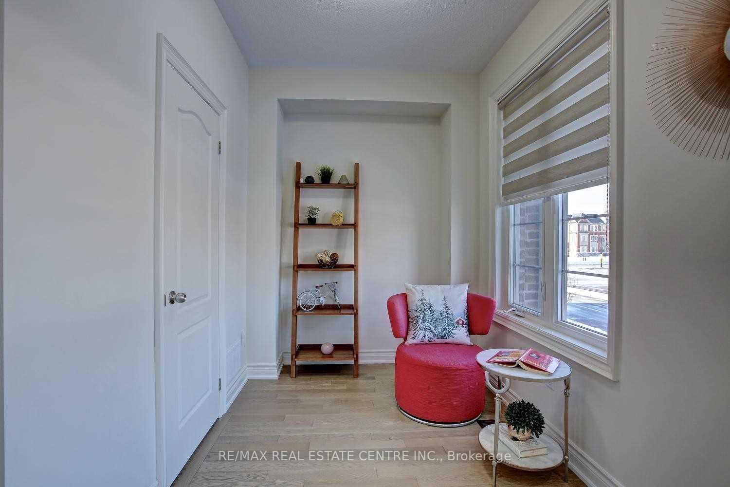 Photo 7 of 396 Rivermont Road, Brampton, Bram West — HOMEH