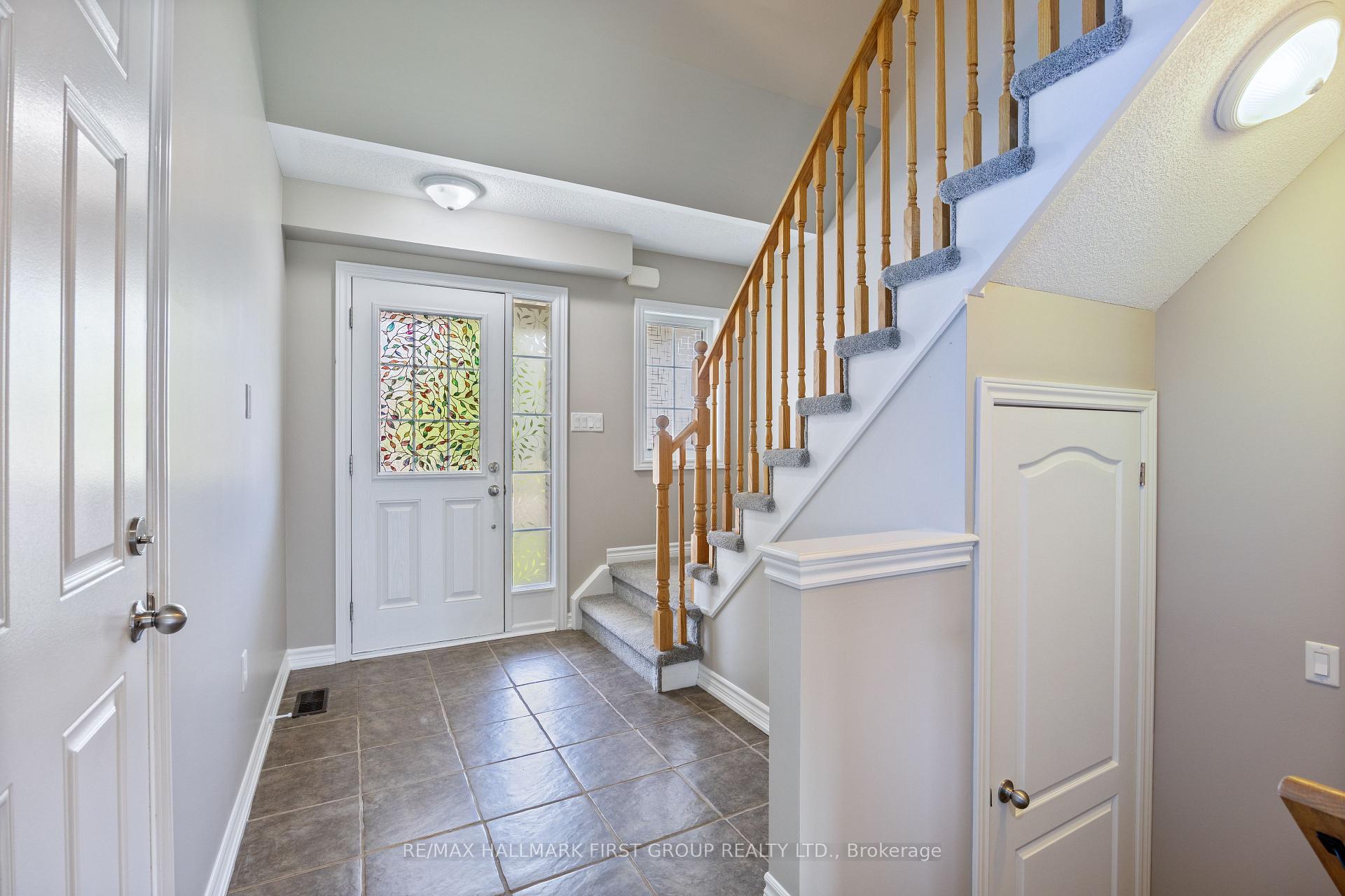 Photo 11 of 59 William Ingles Drive, Clarington, Courtice — HOMEH