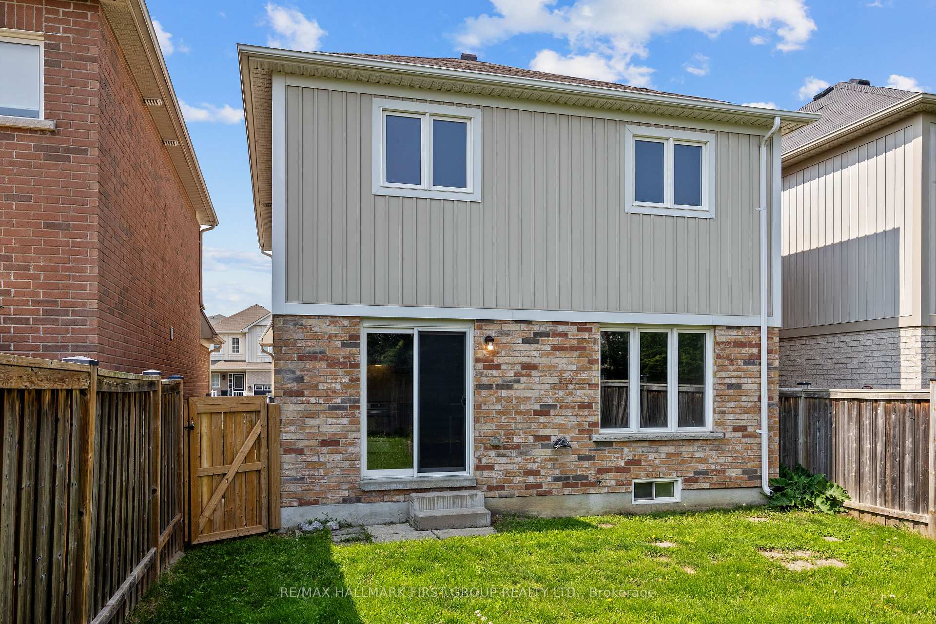 Photo 36 of 59 William Ingles Drive, Clarington, Courtice — HOMEH