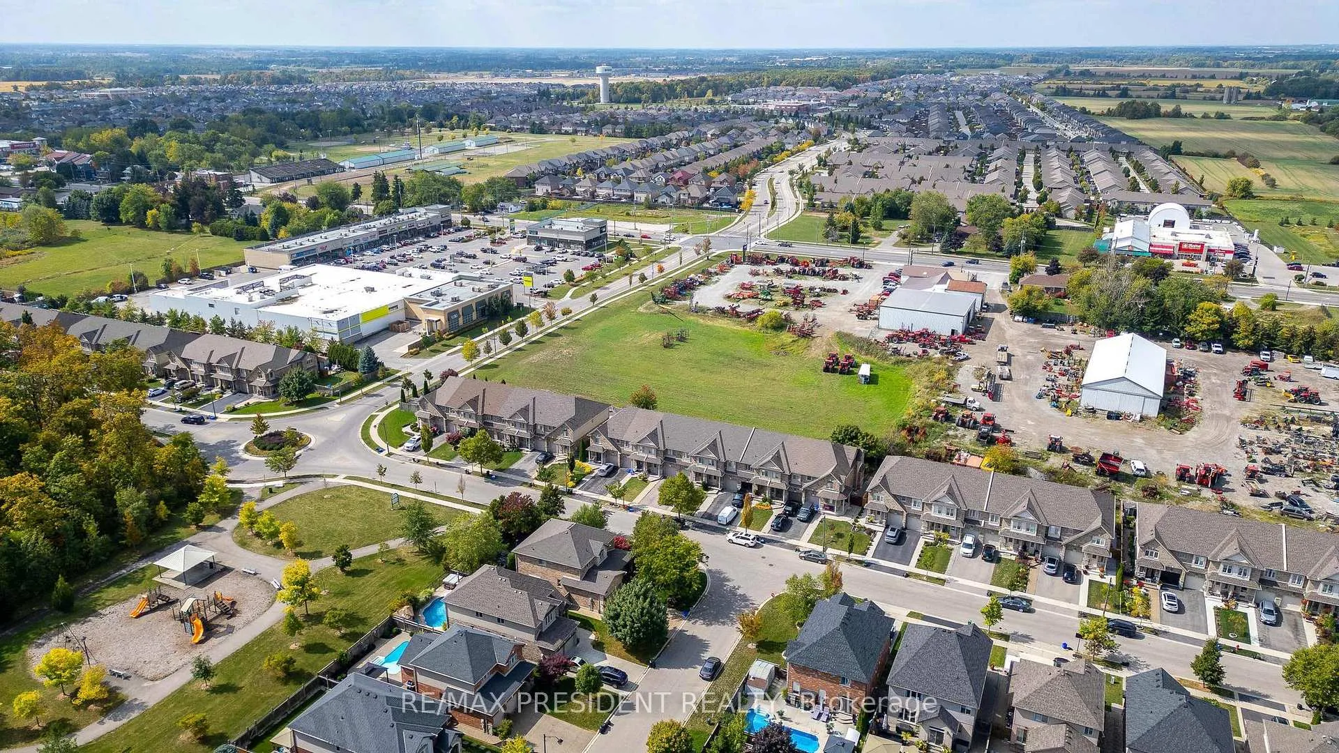 Photo 38 of 199 Tanglewood Drive, Hamilton, Binbrook — HOMEH