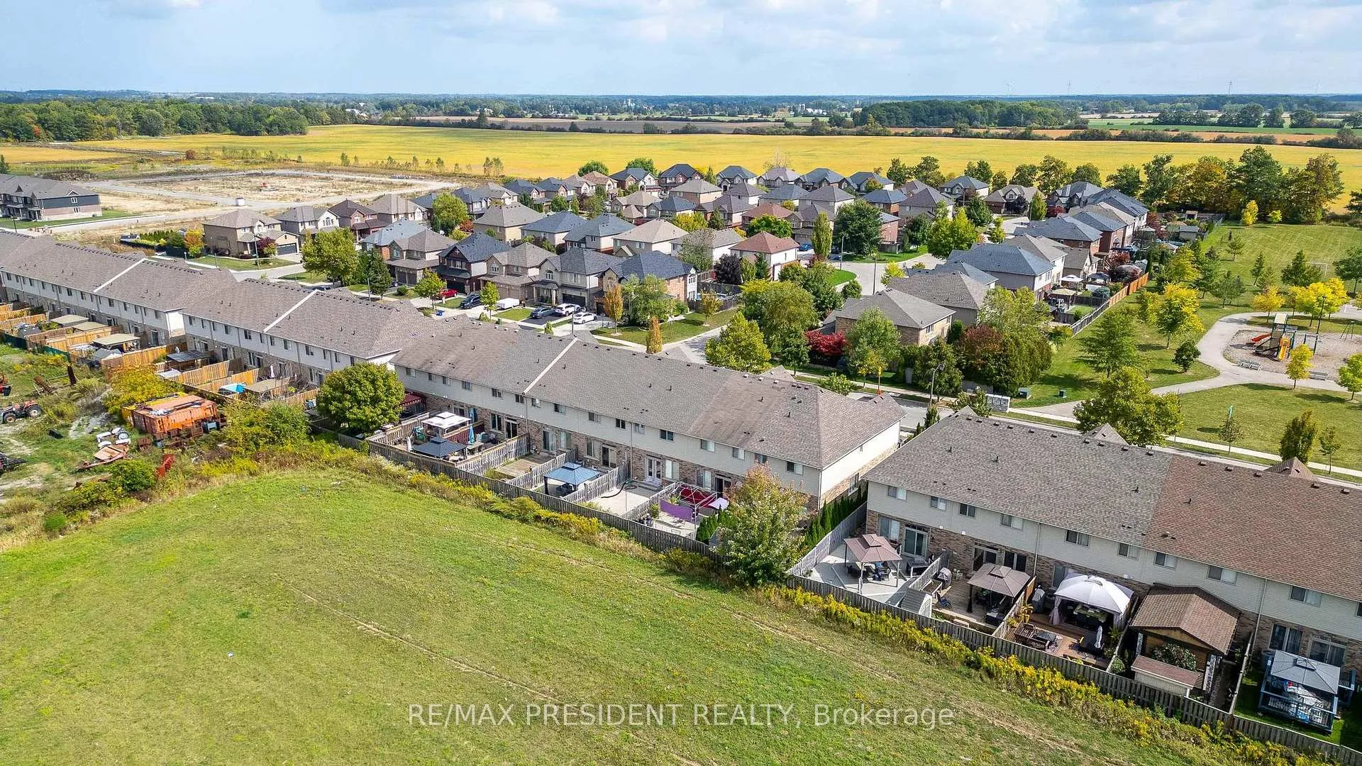 Photo 43 of 199 Tanglewood Drive, Hamilton, Binbrook — HOMEH