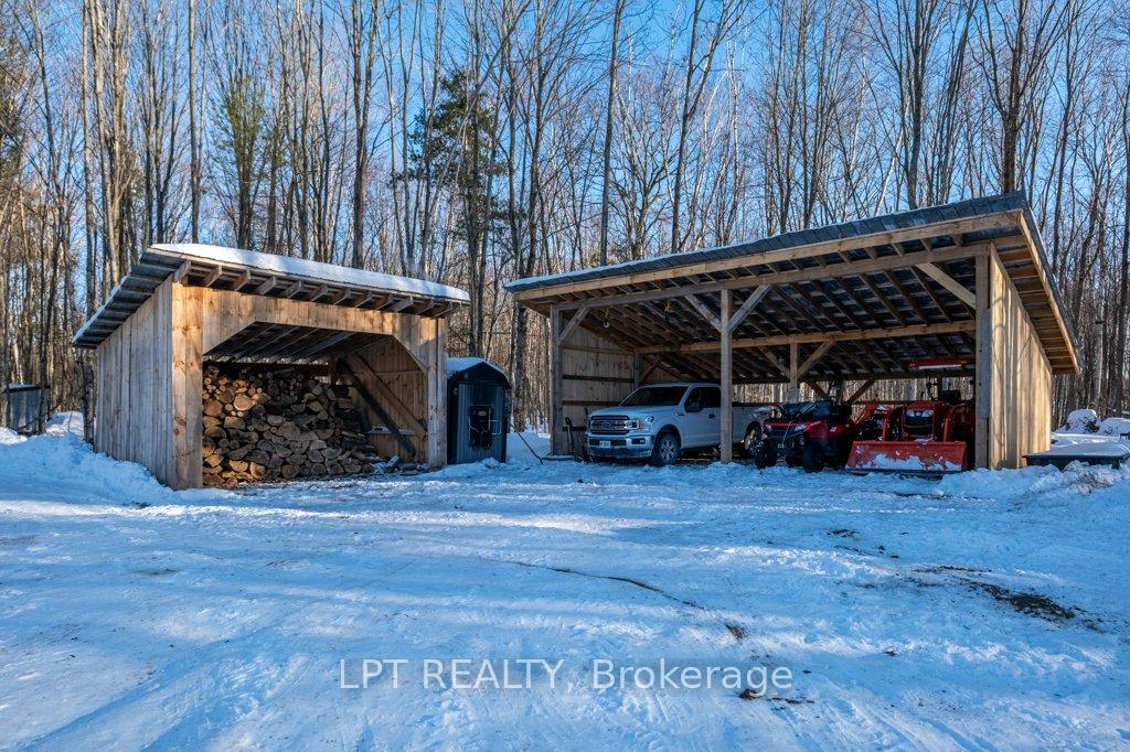Photo 2 of 1616 Forty Foot Road, Frontenac, Frontenac Centre — HOMEH