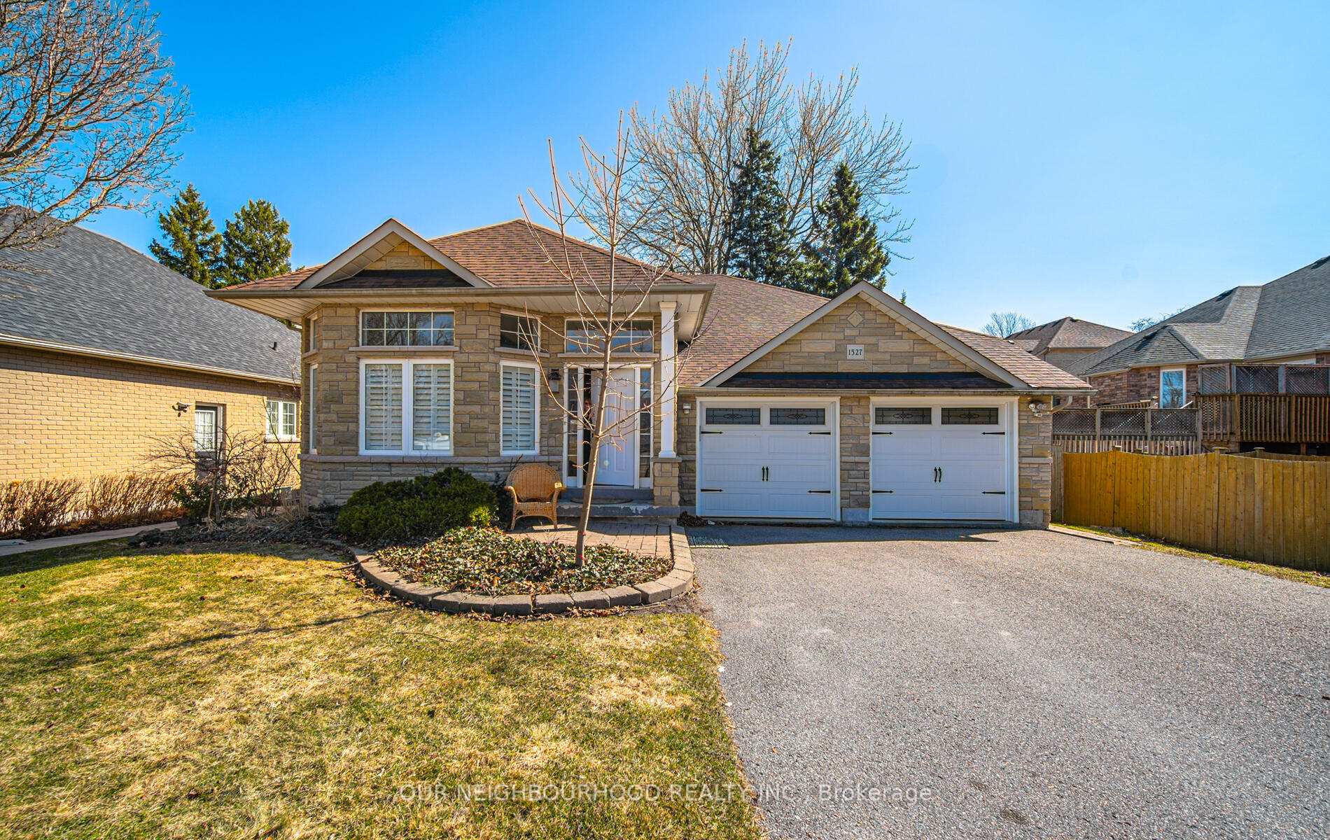 Photo 1 of 1527 Nash Road, Clarington, Courtice — HOMEH