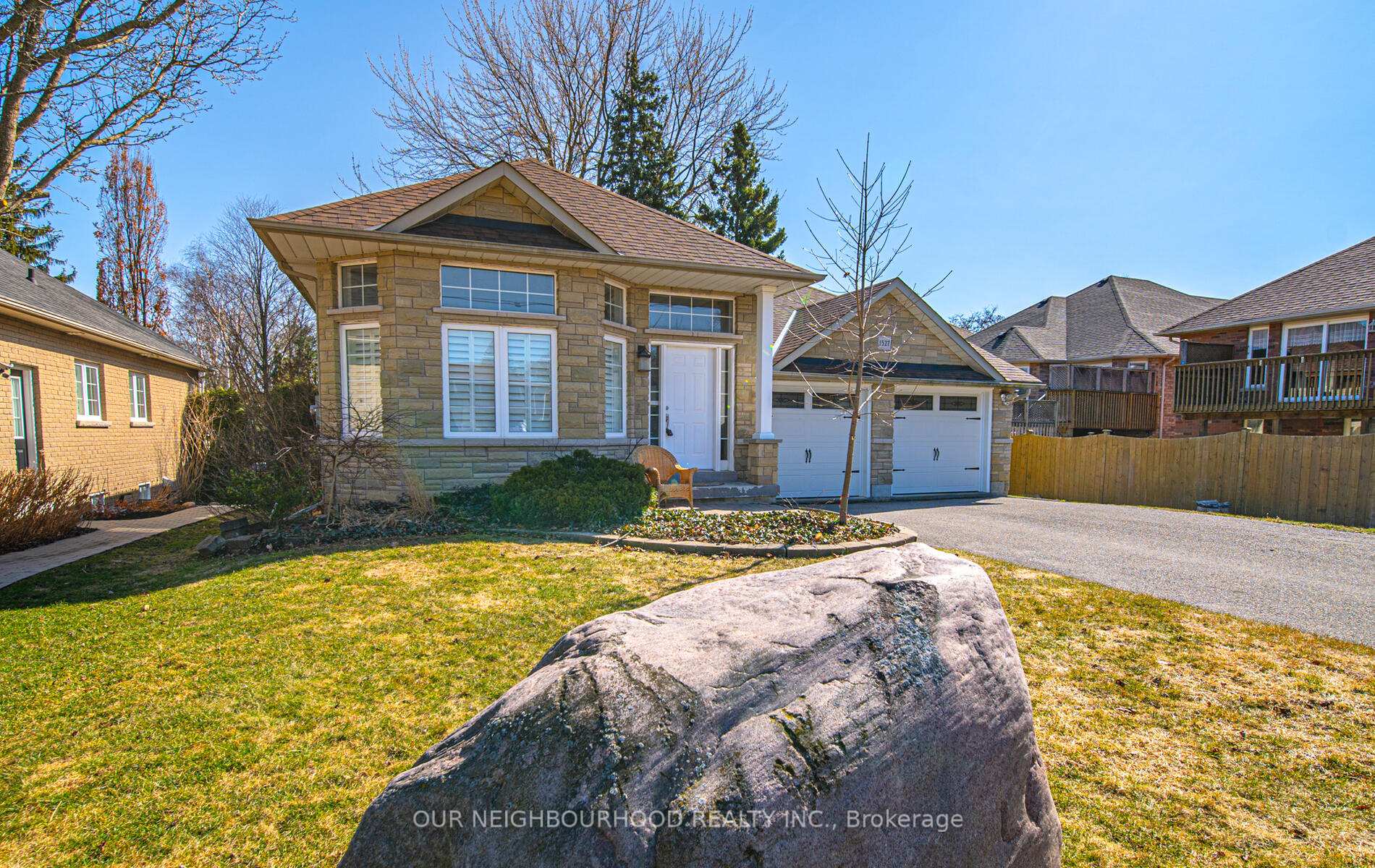 Photo 3 of 1527 Nash Road, Clarington, Courtice — HOMEH
