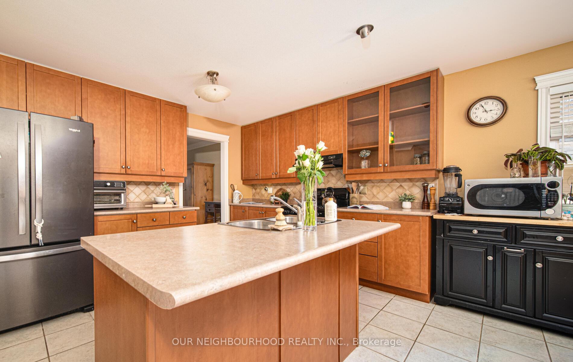 Photo 12 of 1527 Nash Road, Clarington, Courtice — HOMEH