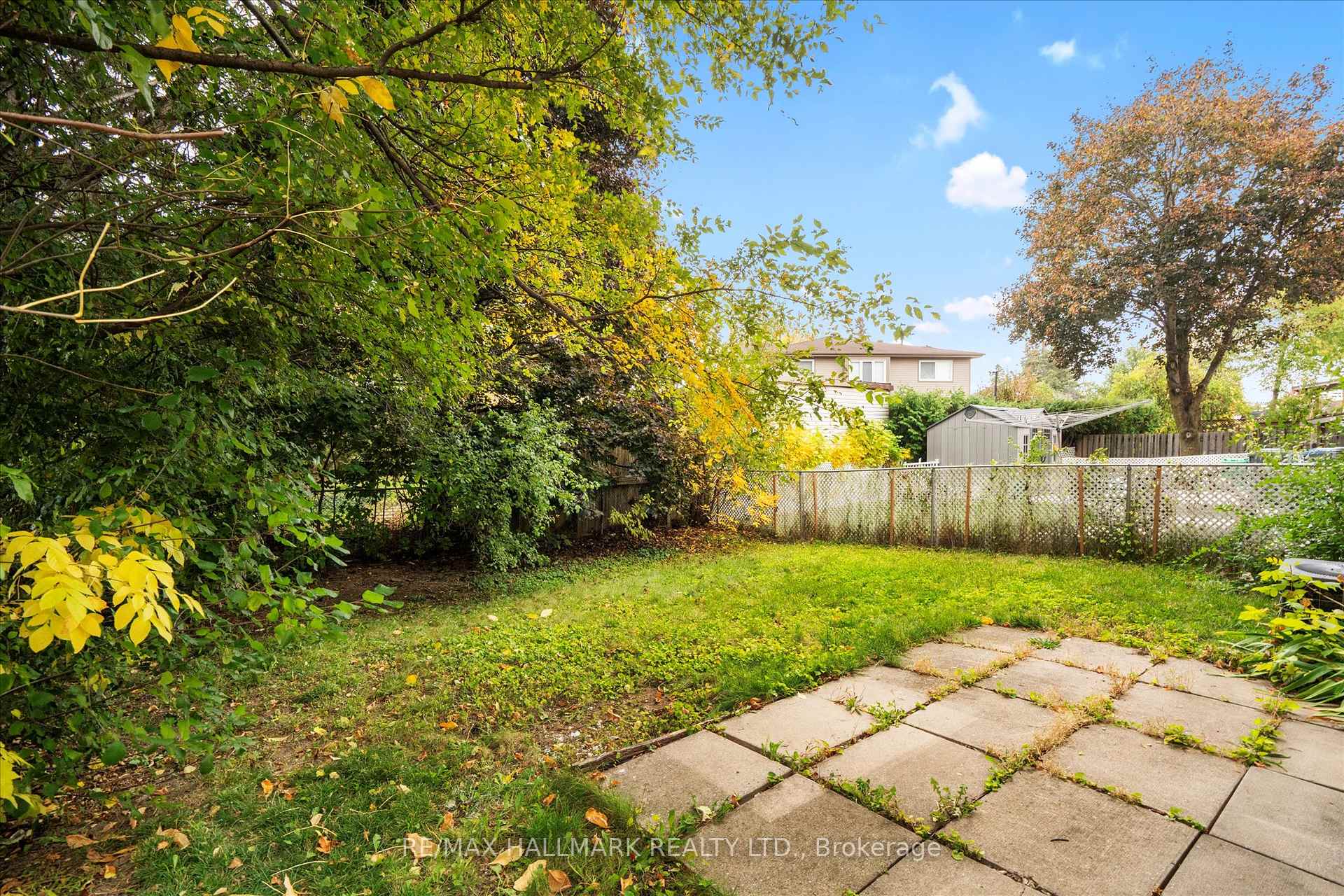 Photo 22 of Unit Upper, 80 Madison Street, Brampton, Central Park — HOMEH