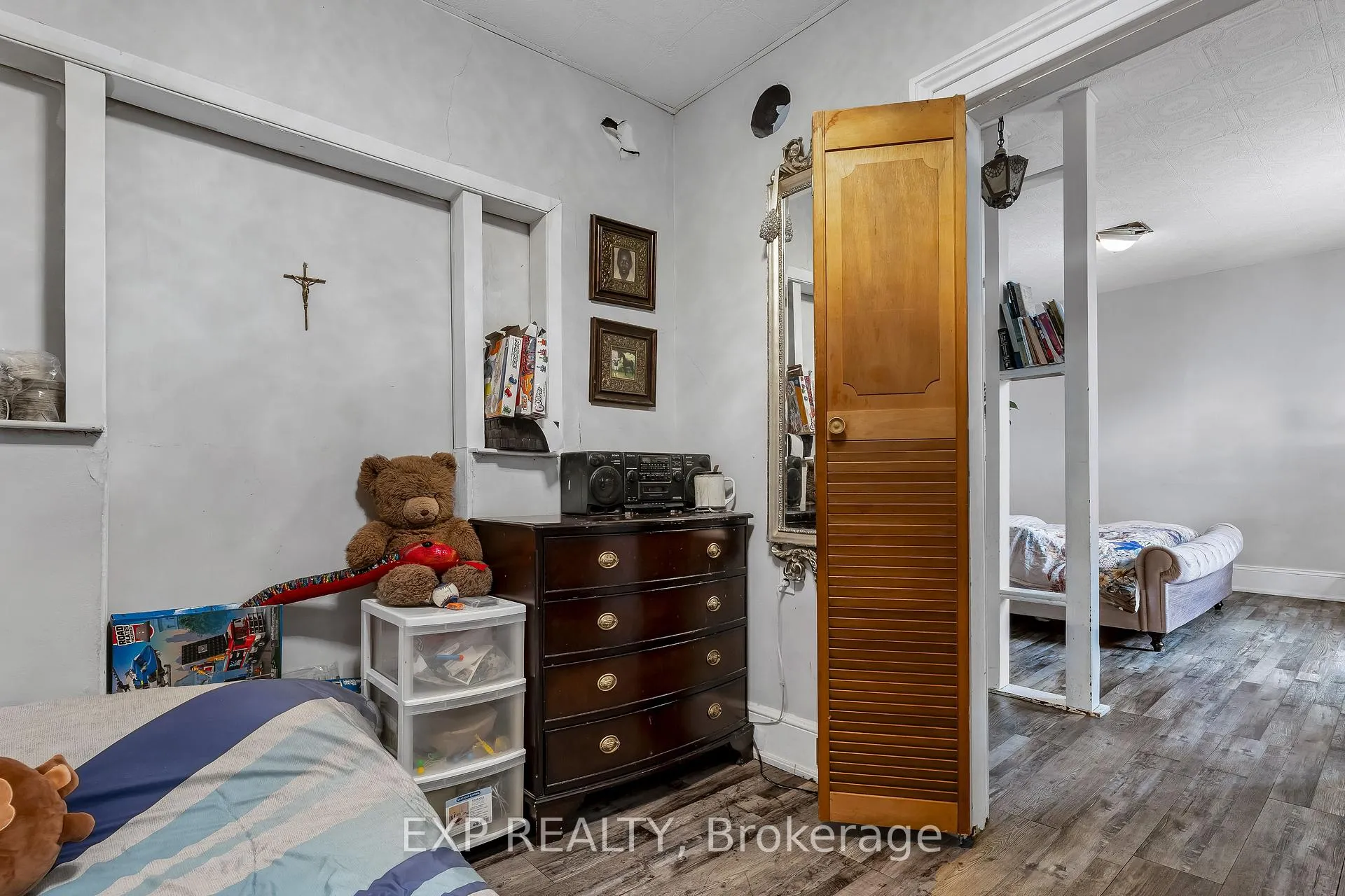 Photo 12 of 193 Locke Street N, Hamilton, Strathcona — HOMEH