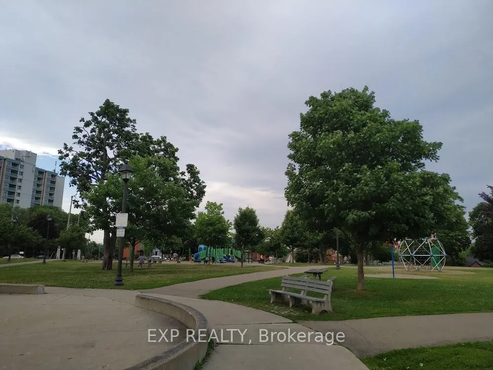 Photo 47 of 193 Locke Street N, Hamilton, Strathcona — HOMEH