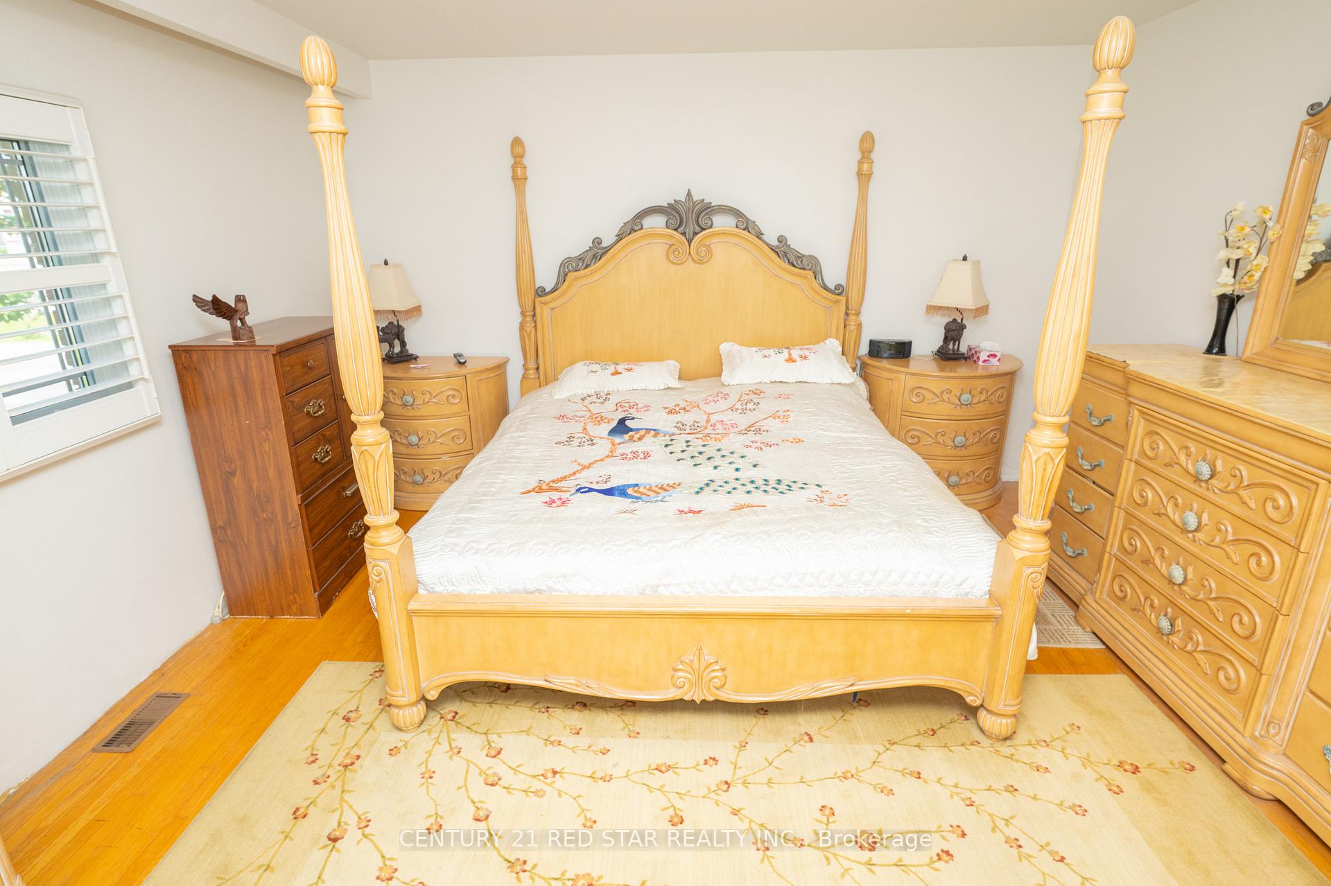 Photo 7 of 5955 Mayfield Road, Brampton, Vales of Castlemore North — HOMEH