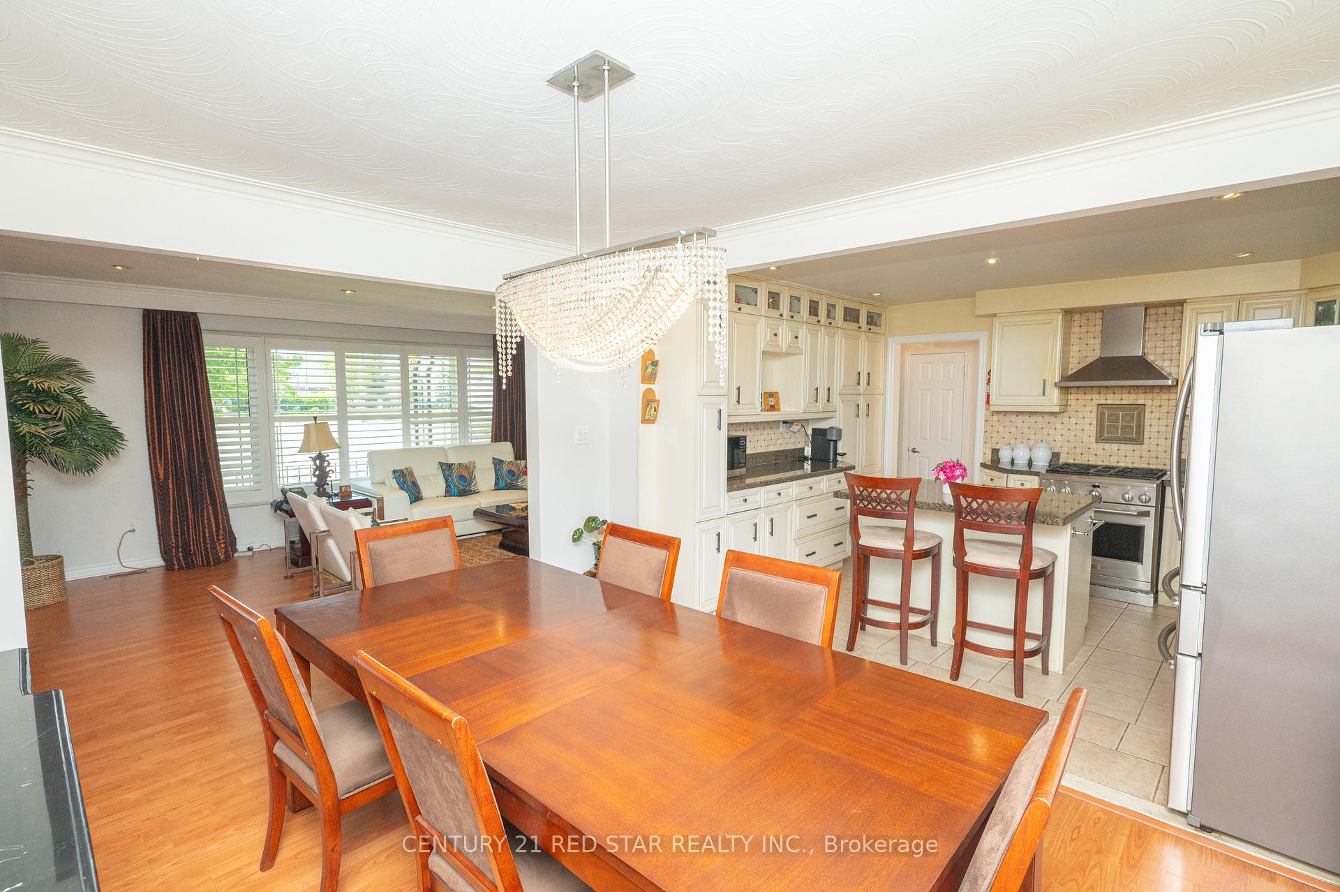 Photo 13 of 5955 Mayfield Road, Brampton, Vales of Castlemore North — HOMEH