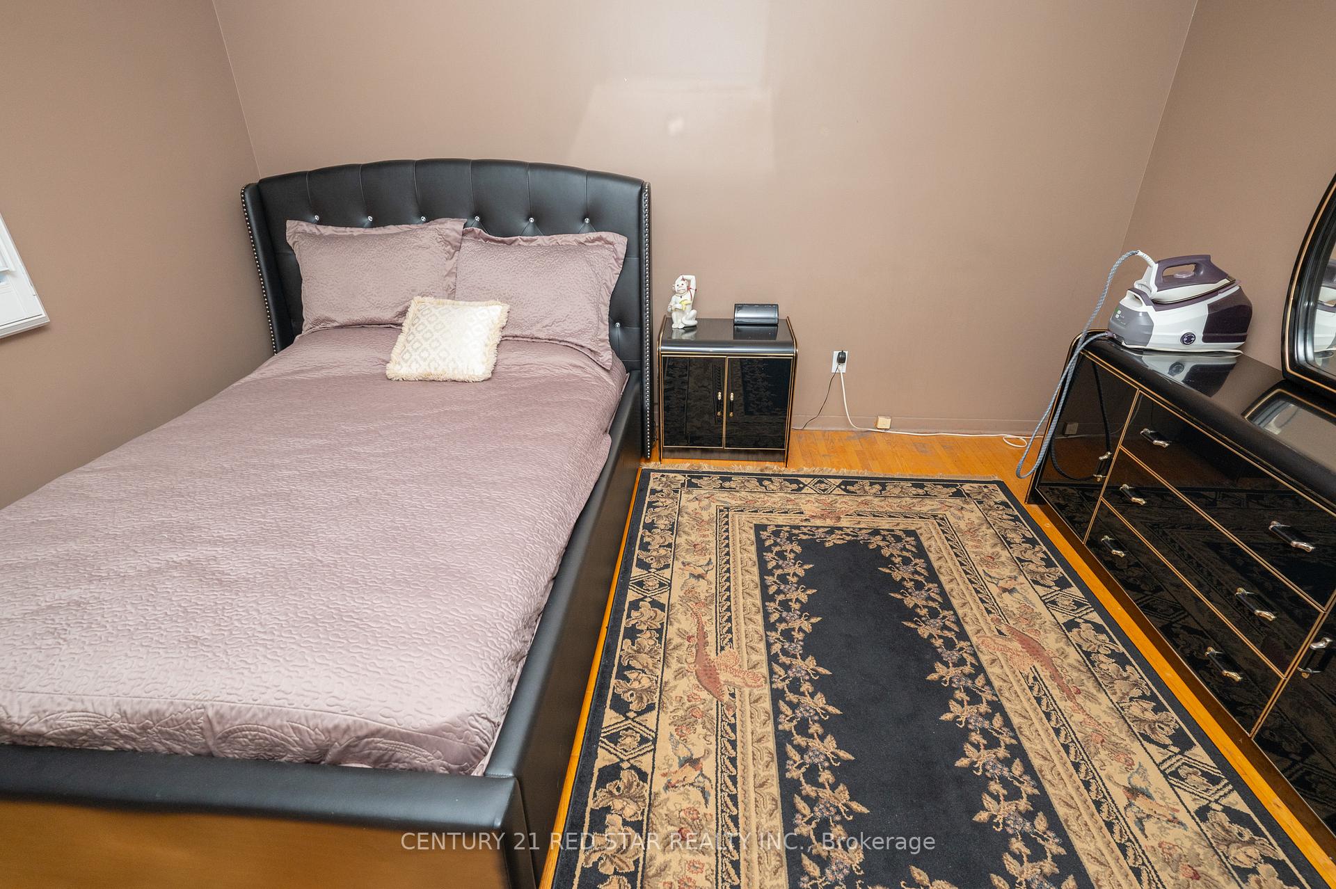 Photo 18 of 5955 Mayfield Road, Brampton, Vales of Castlemore North — HOMEH