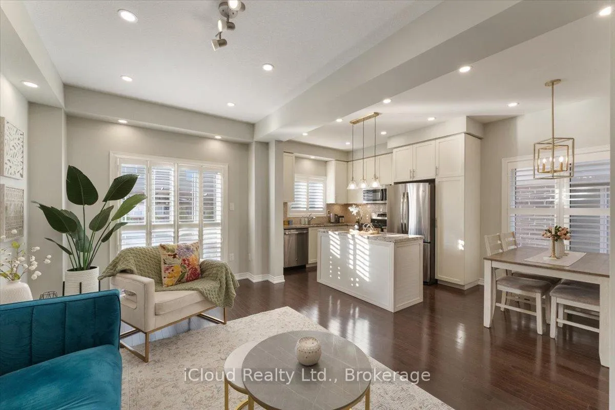 Photo 14 of 115 Echovalley Drive, Hamilton, Stoney Creek Mountain — HOMEH
