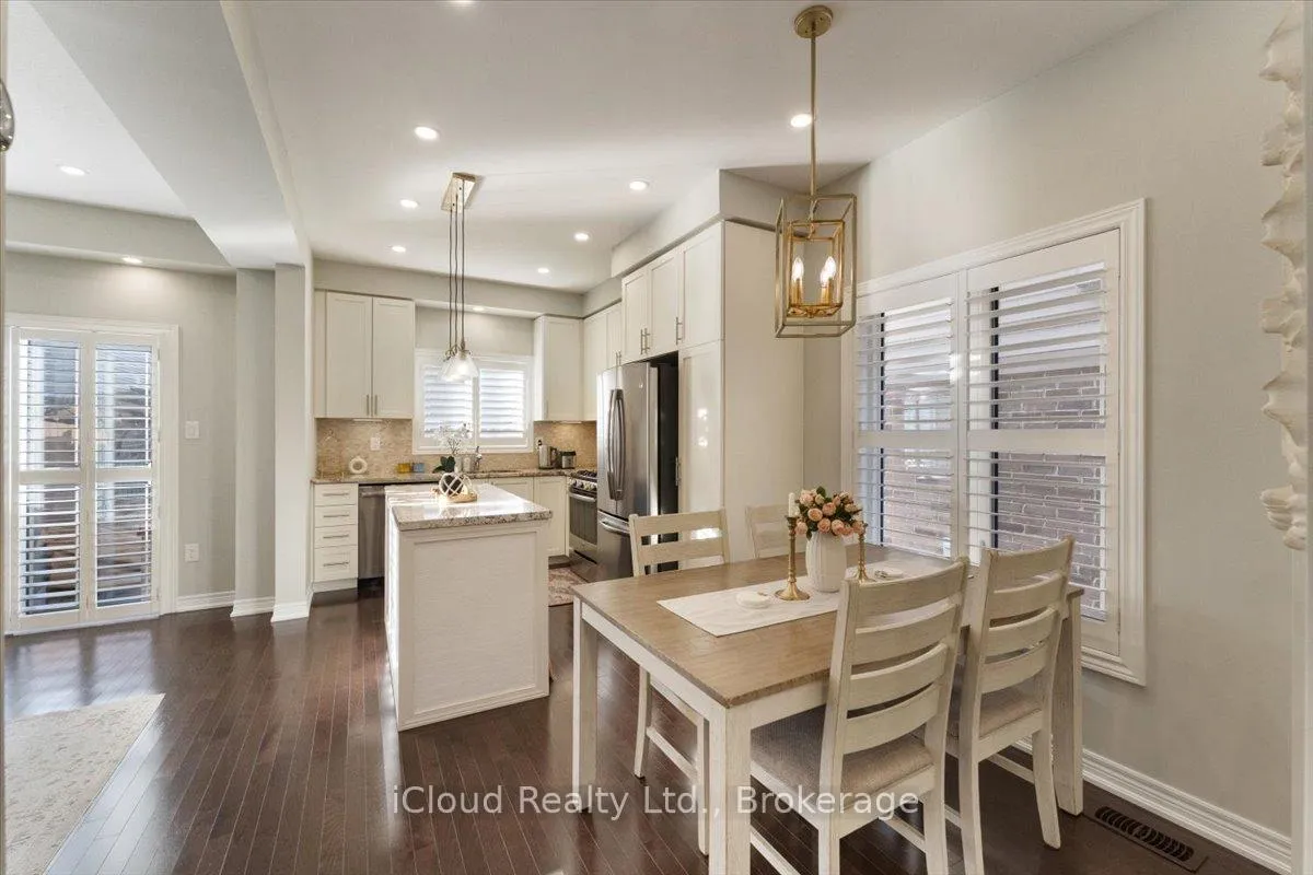 Photo 15 of 115 Echovalley Drive, Hamilton, Stoney Creek Mountain — HOMEH