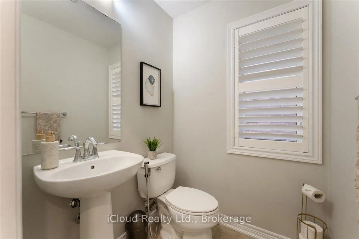 Photo 17 of 115 Echovalley Drive, Hamilton, Stoney Creek Mountain — HOMEH
