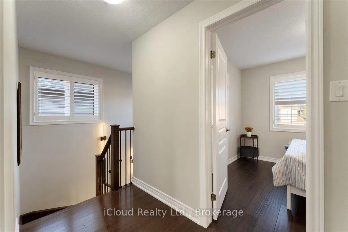Photo 20 of 115 Echovalley Drive, Hamilton, Stoney Creek Mountain — HOMEH