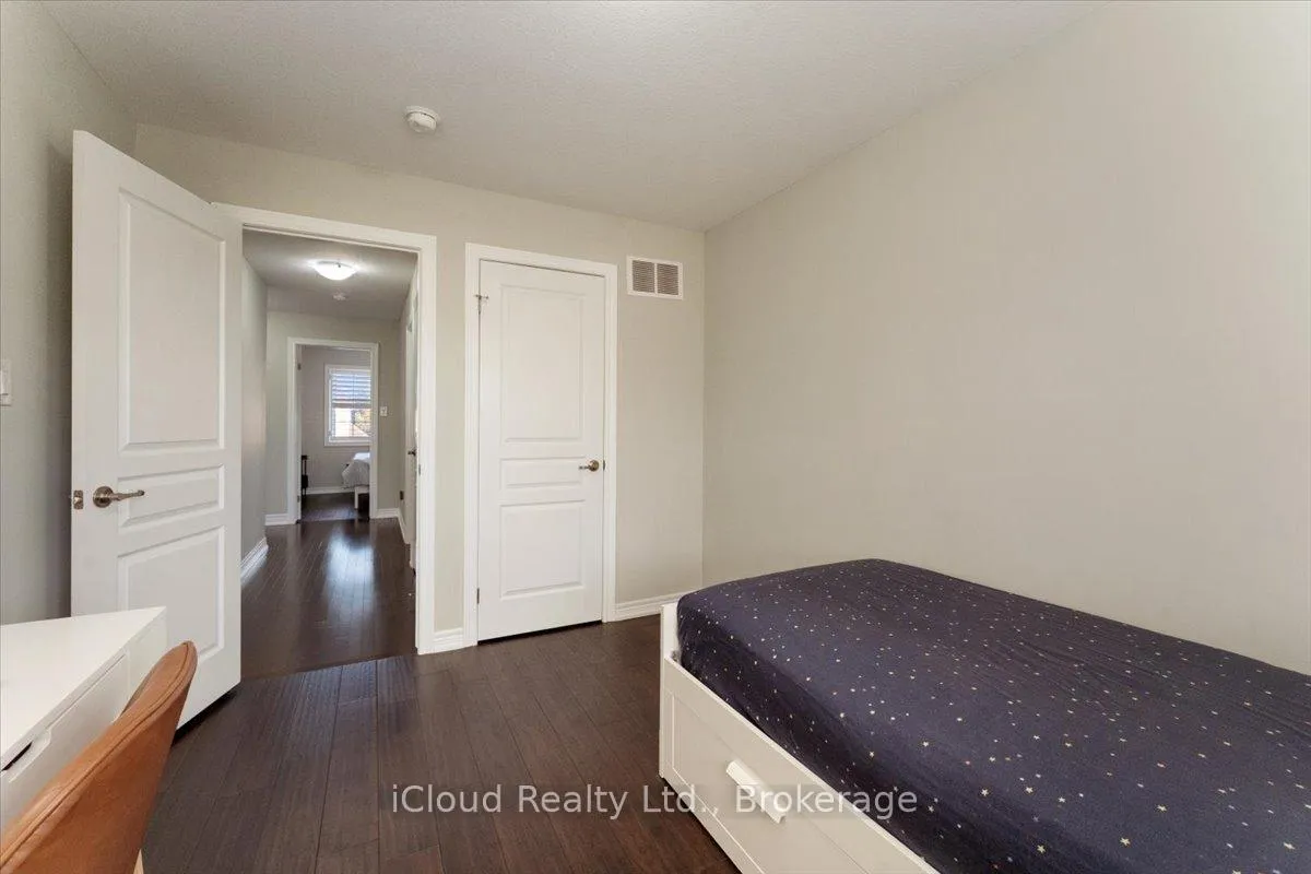 Photo 23 of 115 Echovalley Drive, Hamilton, Stoney Creek Mountain — HOMEH