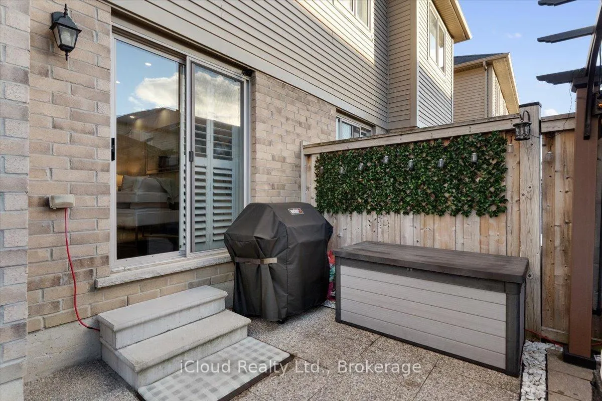 Photo 31 of 115 Echovalley Drive, Hamilton, Stoney Creek Mountain — HOMEH