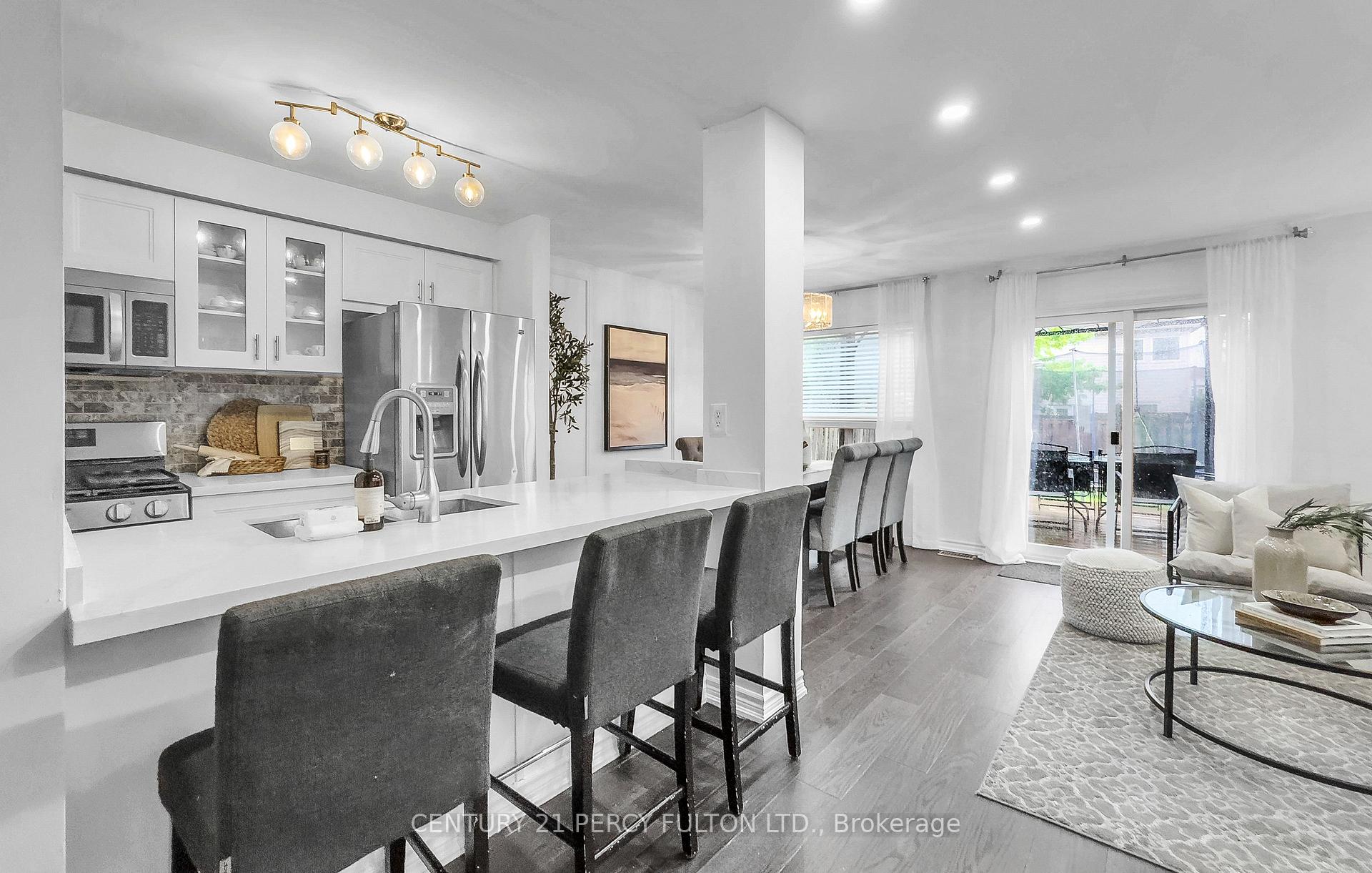 Photo 9 of 52 Shady Lane Crescent, Clarington, Bowmanville — HOMEH