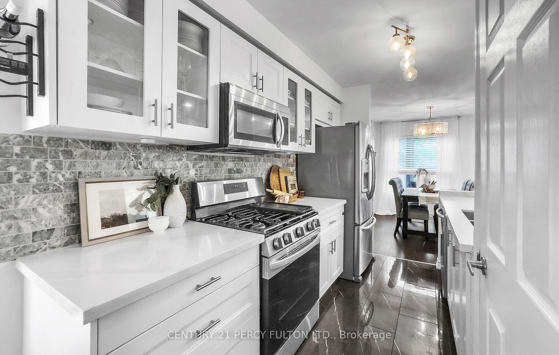 Photo 12 of 52 Shady Lane Crescent, Clarington, Bowmanville — HOMEH