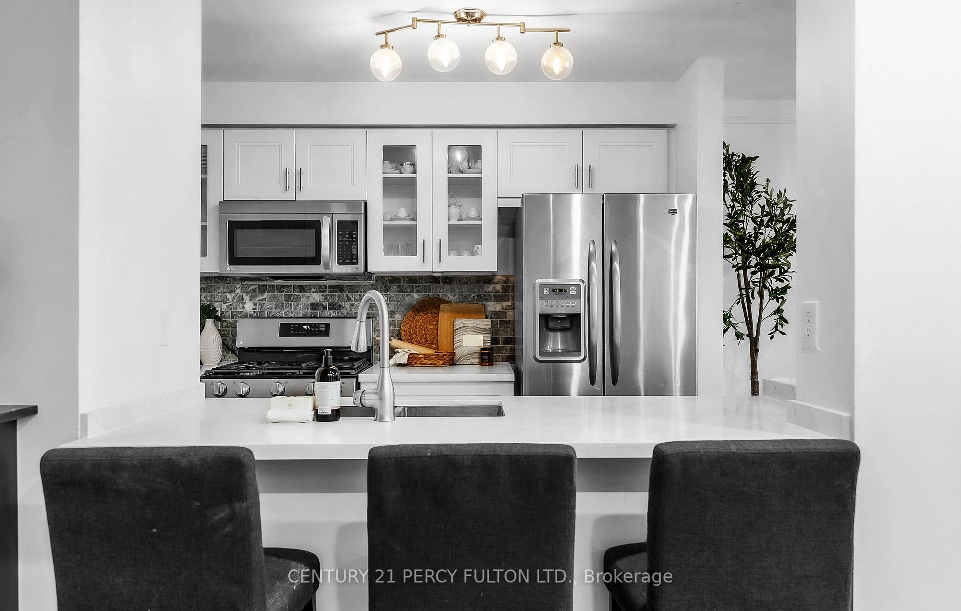 Photo 13 of 52 Shady Lane Crescent, Clarington, Bowmanville — HOMEH
