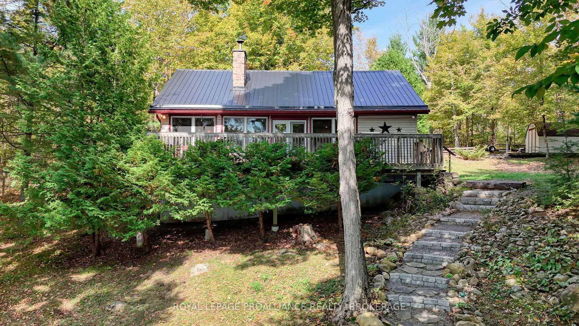 Photo 2 of 158 Maple Grove Lane, Frontenac, Frontenac South — HOMEH
