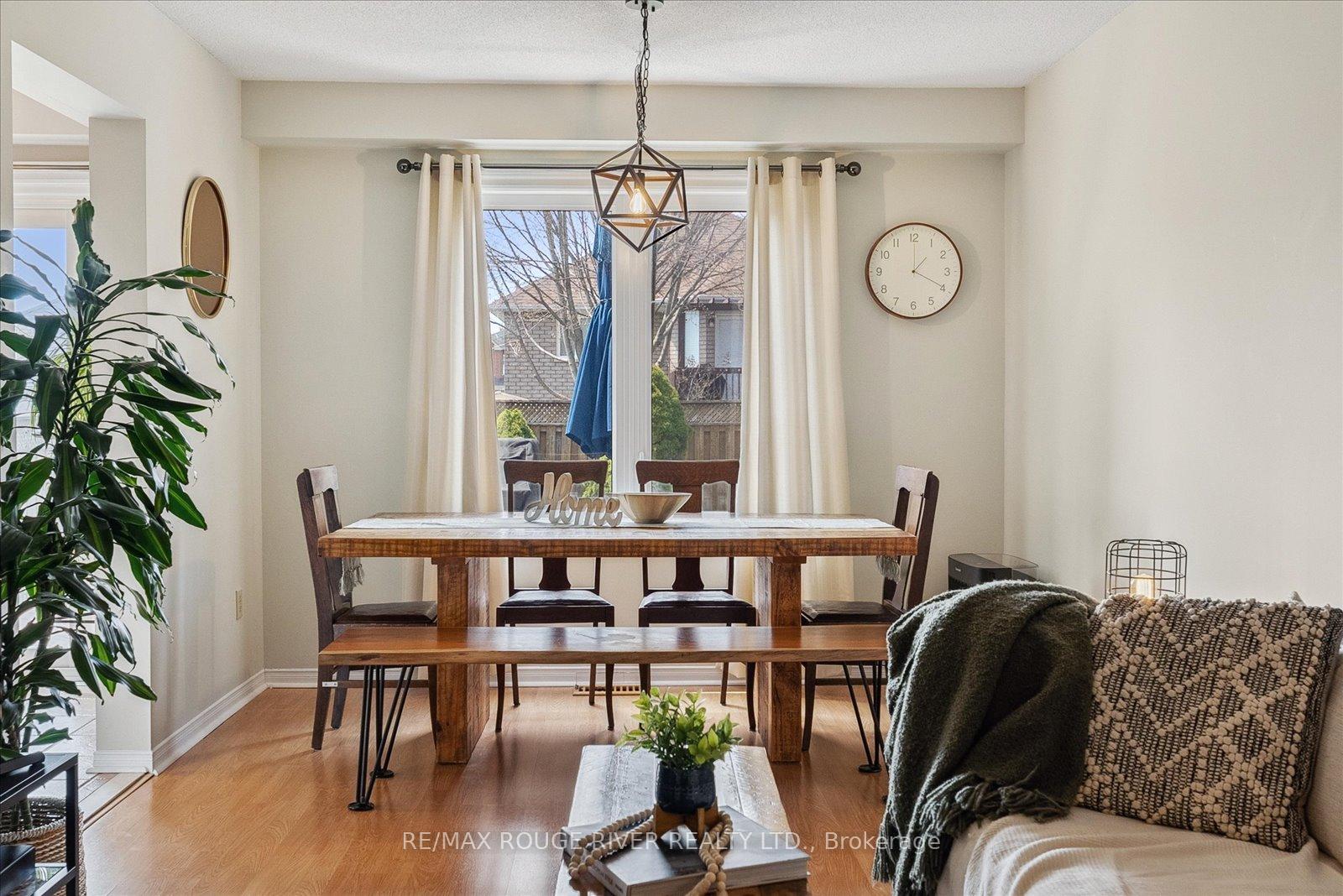 Photo 6 of 30 Landerville Lane, Clarington, Bowmanville — HOMEH