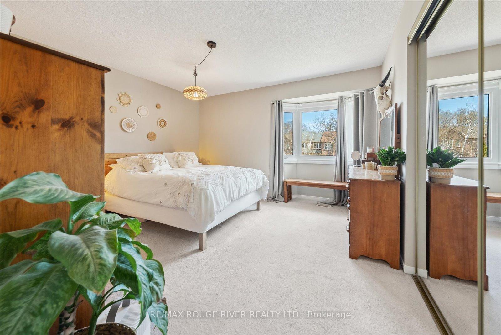 Photo 13 of 30 Landerville Lane, Clarington, Bowmanville — HOMEH