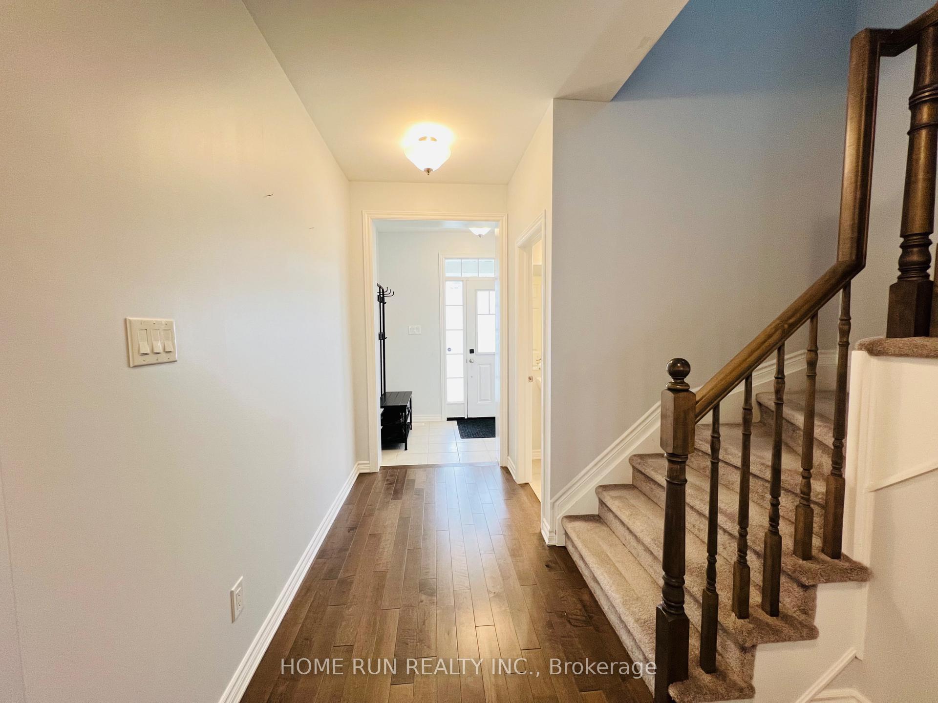 Photo 5 of 205 Brassy Minnow Crescent, Ottawa, Barrhaven - Half Moon Bay — HOMEH