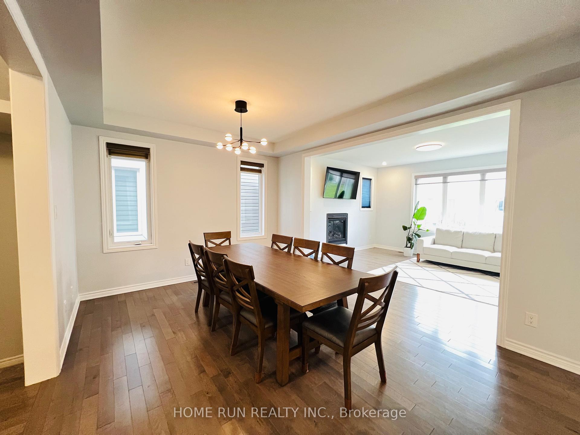 Photo 8 of 205 Brassy Minnow Crescent, Ottawa, Barrhaven - Half Moon Bay — HOMEH