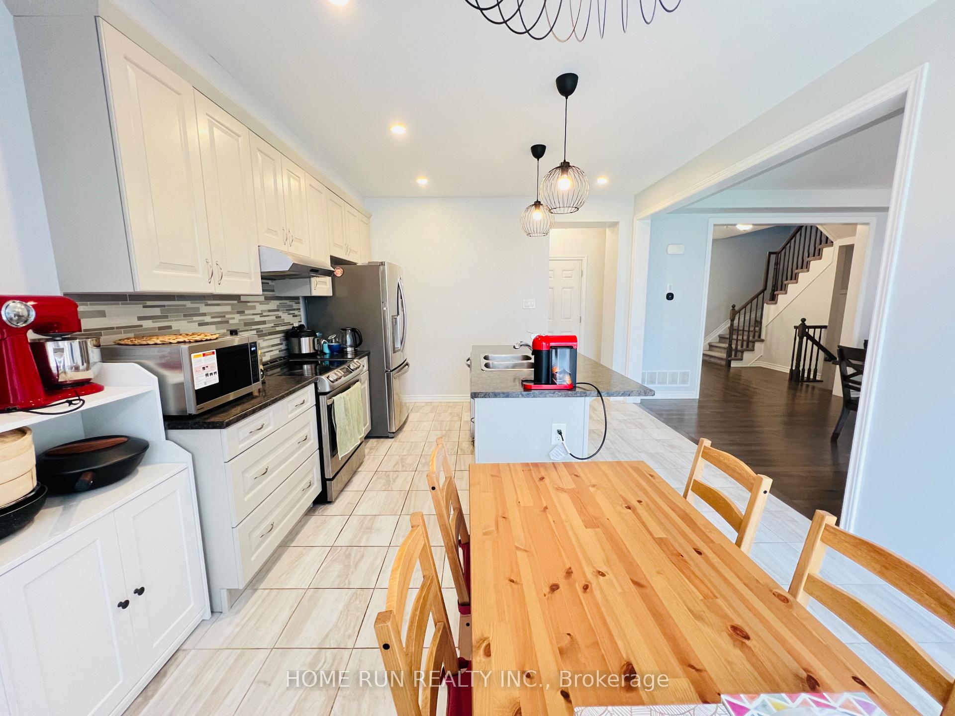 Photo 20 of 205 Brassy Minnow Crescent, Ottawa, Barrhaven - Half Moon Bay — HOMEH