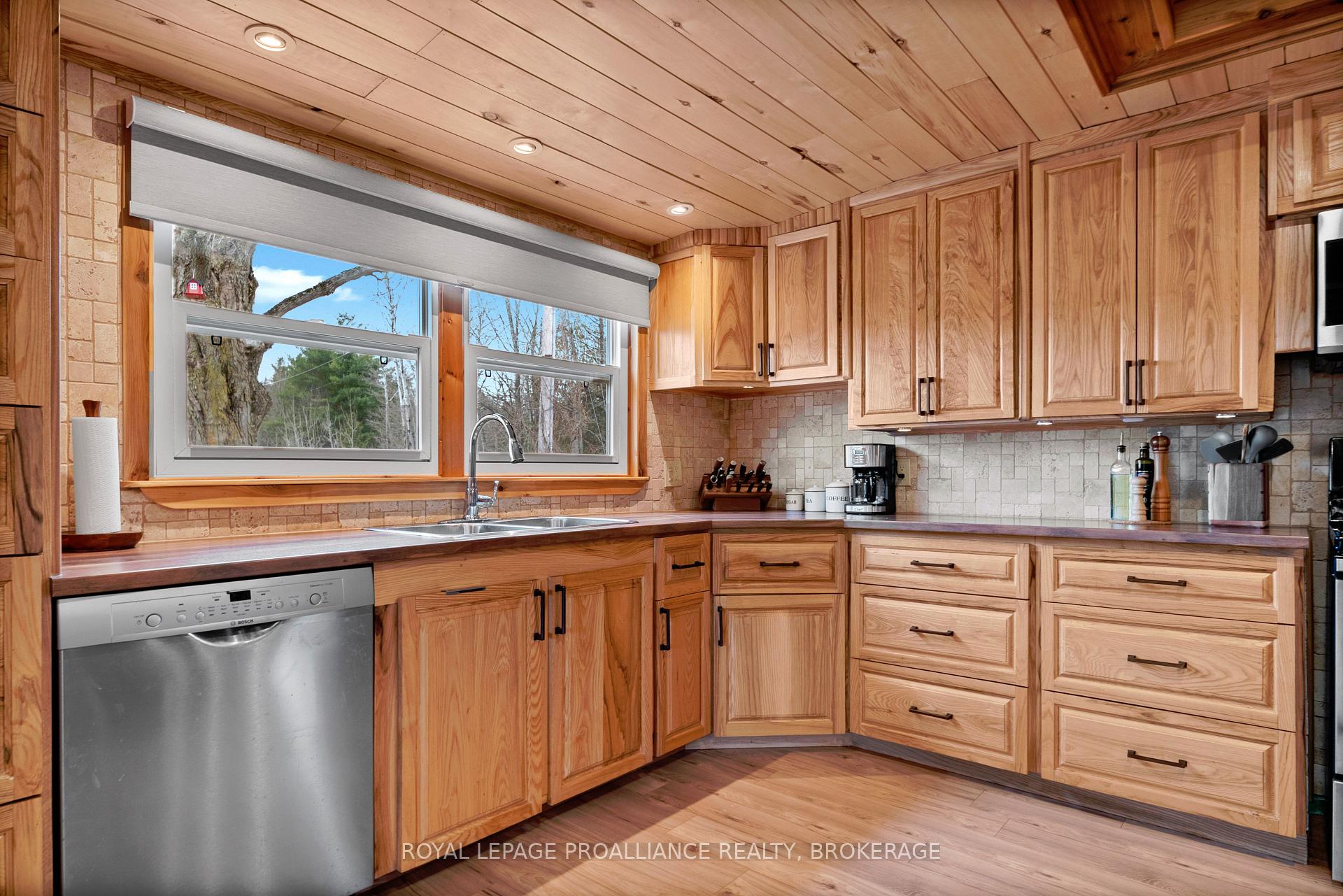 Photo 8 of 2264 Wagarville Road, Frontenac, Frontenac Centre — HOMEH