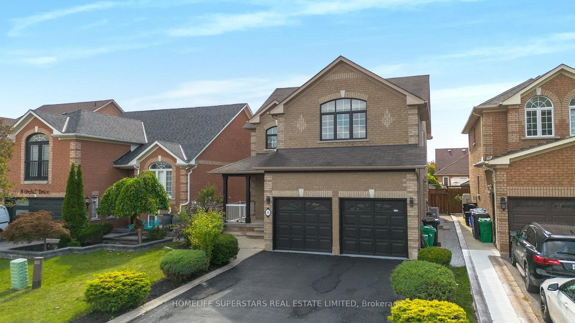 Photo 2 of 10 Orchid Drive, Brampton, Northwest Sandalwood Parkway — HOMEH