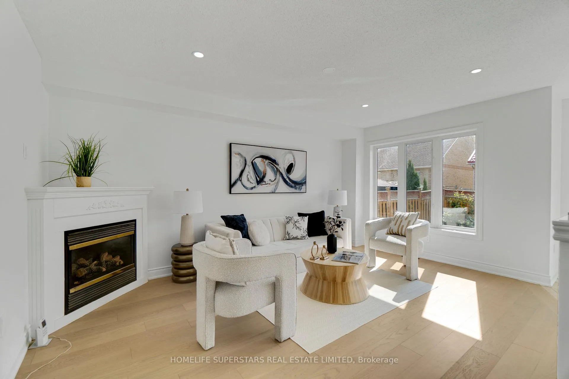Photo 14 of 10 Orchid Drive, Brampton, Northwest Sandalwood Parkway — HOMEH