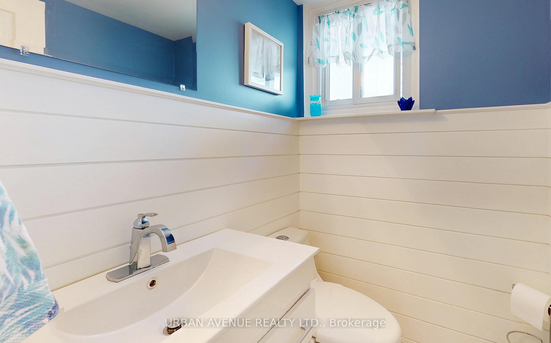 Photo 13 of 131 Lawrence Crescent, Clarington, Bowmanville — HOMEH