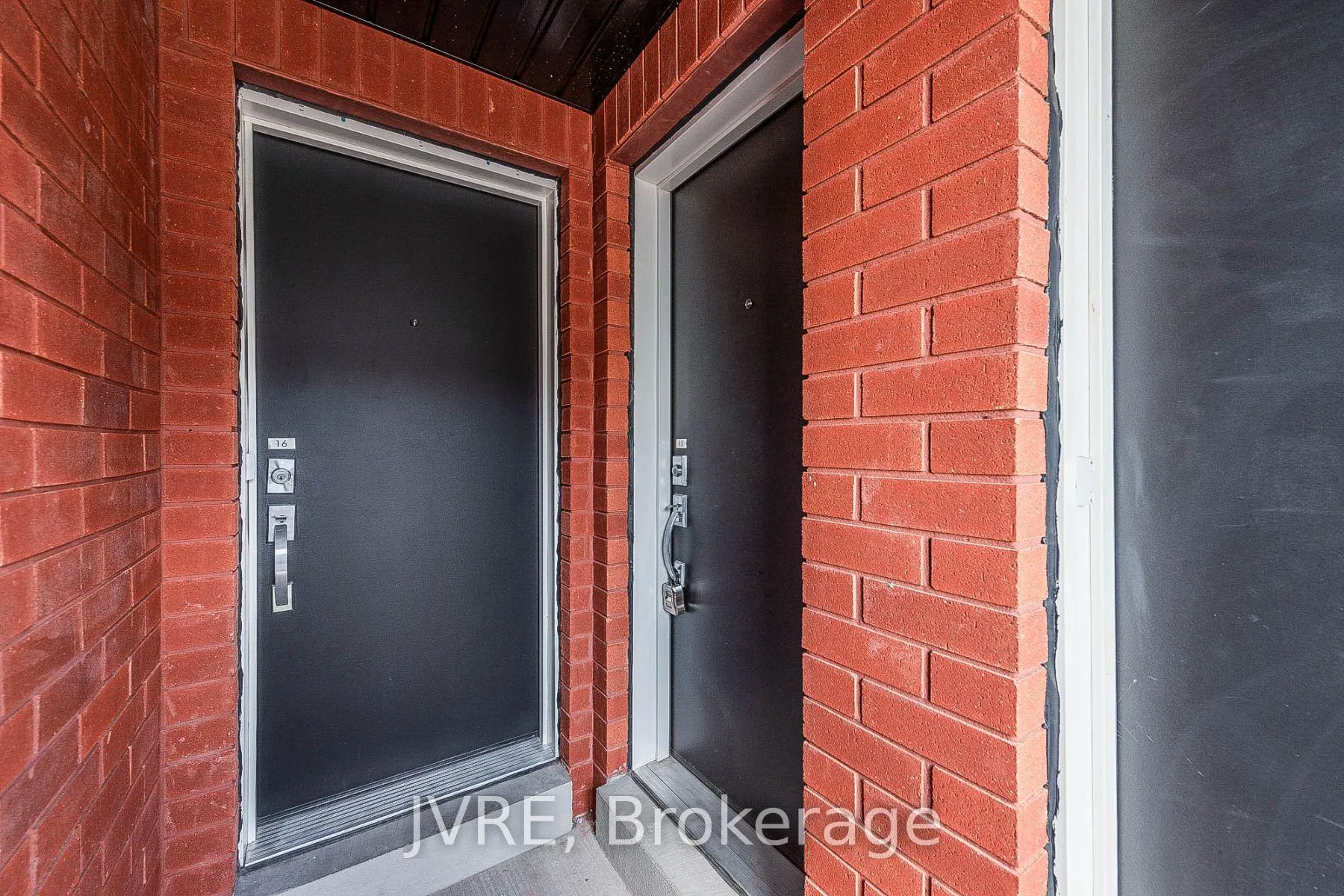 Photo 6 of Unit 15, 195 Veterans Dr, Brampton, Brampton West — HOMEH