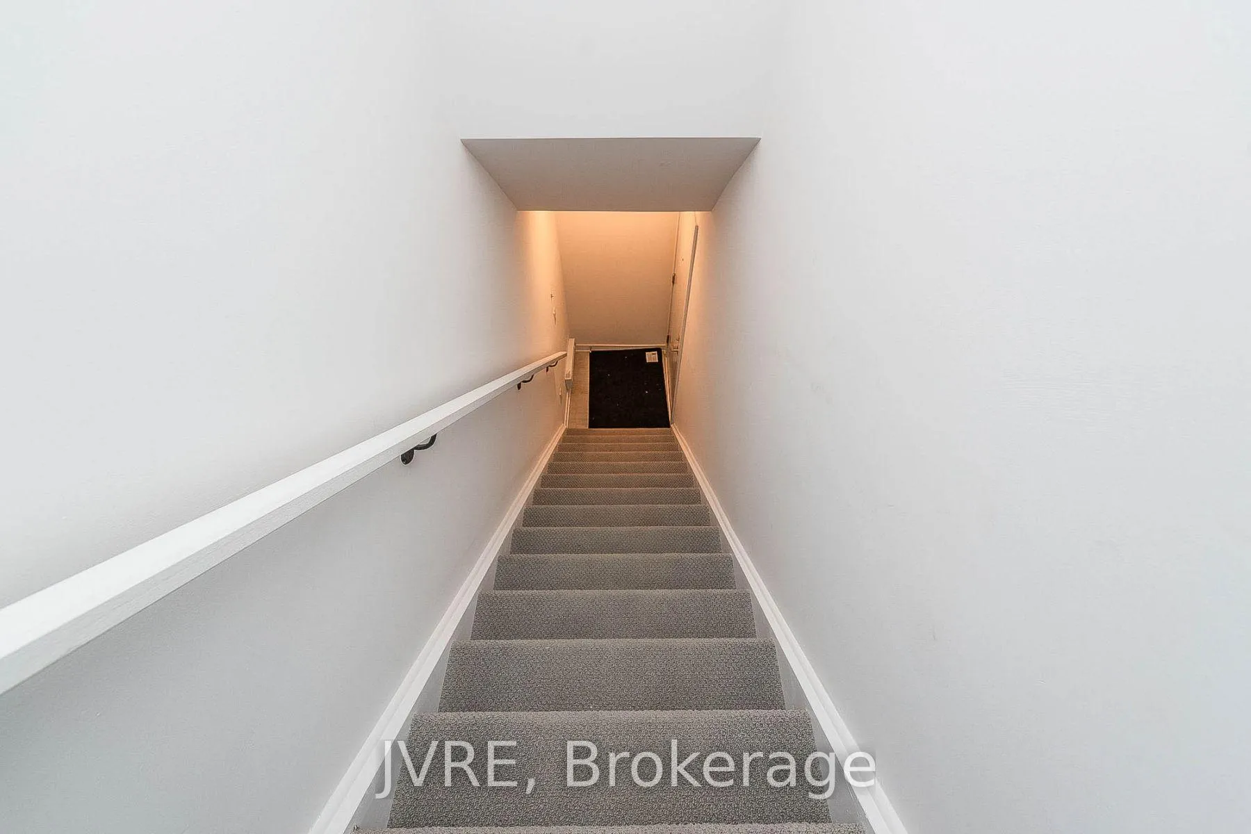 Photo 8 of Unit 15, 195 Veterans Dr, Brampton, Brampton West — HOMEH