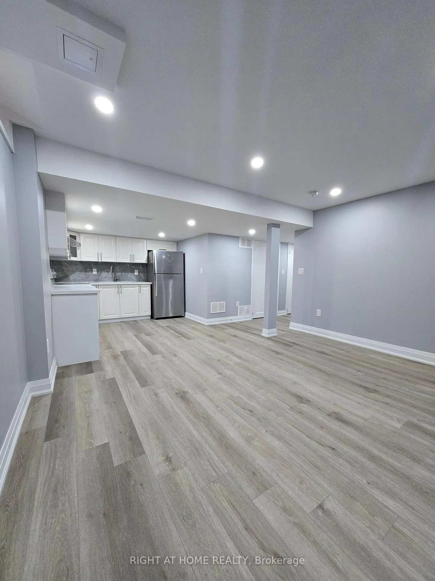 Photo 9 of Unit Basement, 31 Baby Pointe Trail, Brampton, Northwest Brampton — HOMEH