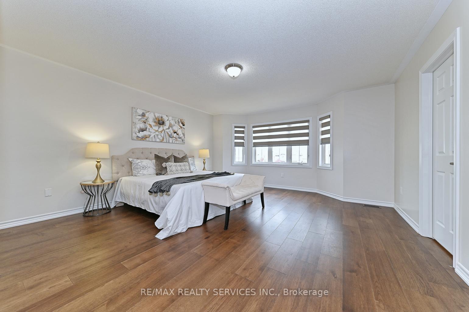 Photo 21 of 56 Royal Fern Crescent, Caledon, Rural Caledon — HOMEH