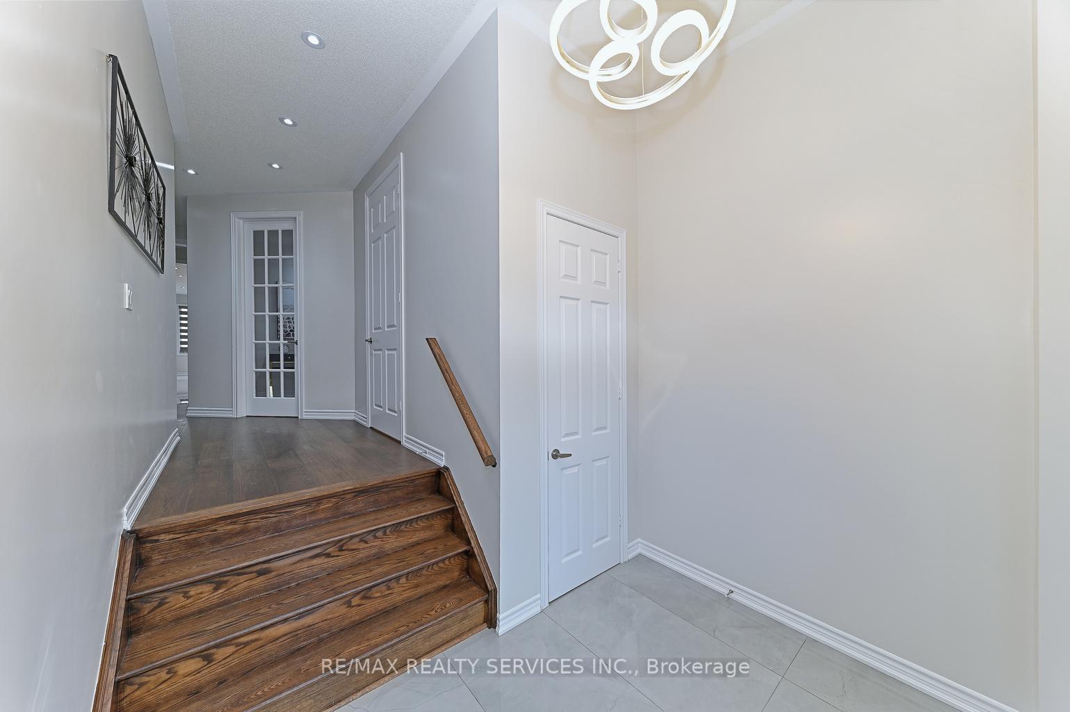 Photo 31 of 56 Royal Fern Crescent, Caledon, Rural Caledon — HOMEH
