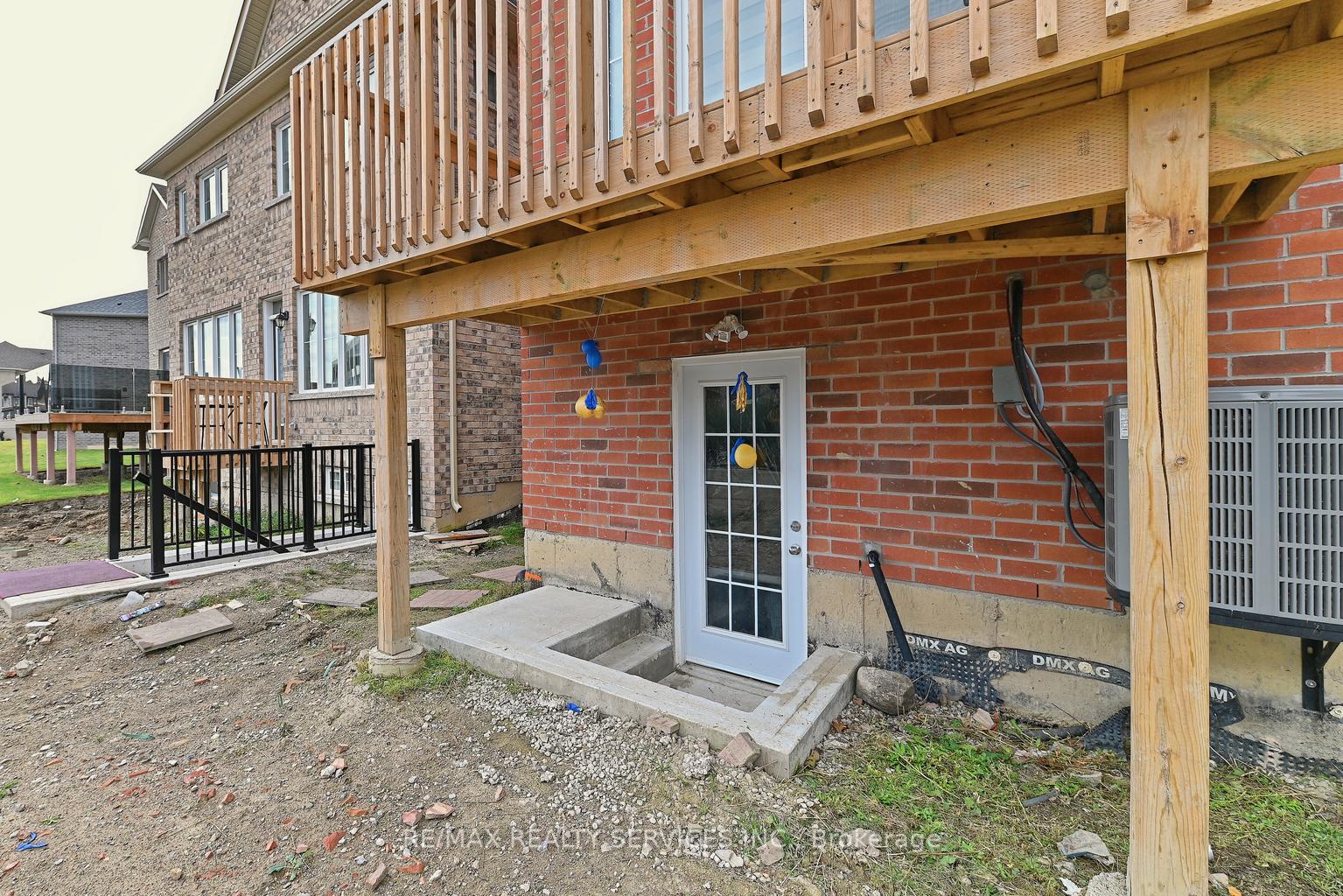 Photo 39 of 56 Royal Fern Crescent, Caledon, Rural Caledon — HOMEH