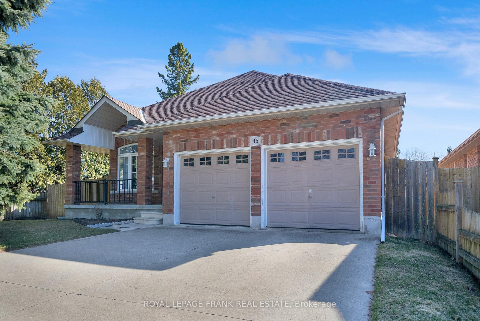 Photo 26 of 45 Valleycrest Drive, Clarington, Courtice — HOMEH
