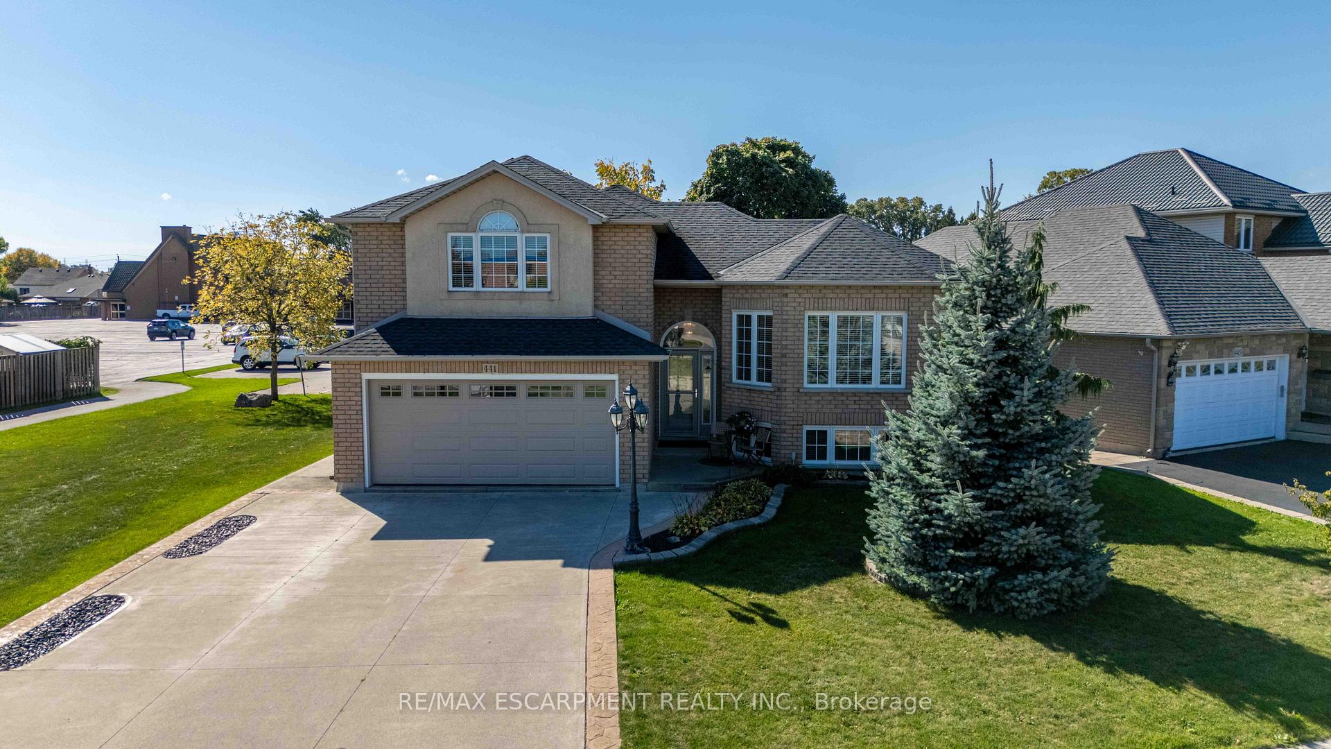 Photo 1 of 441 Crerar Drive, Hamilton, Crerar — HOMEH